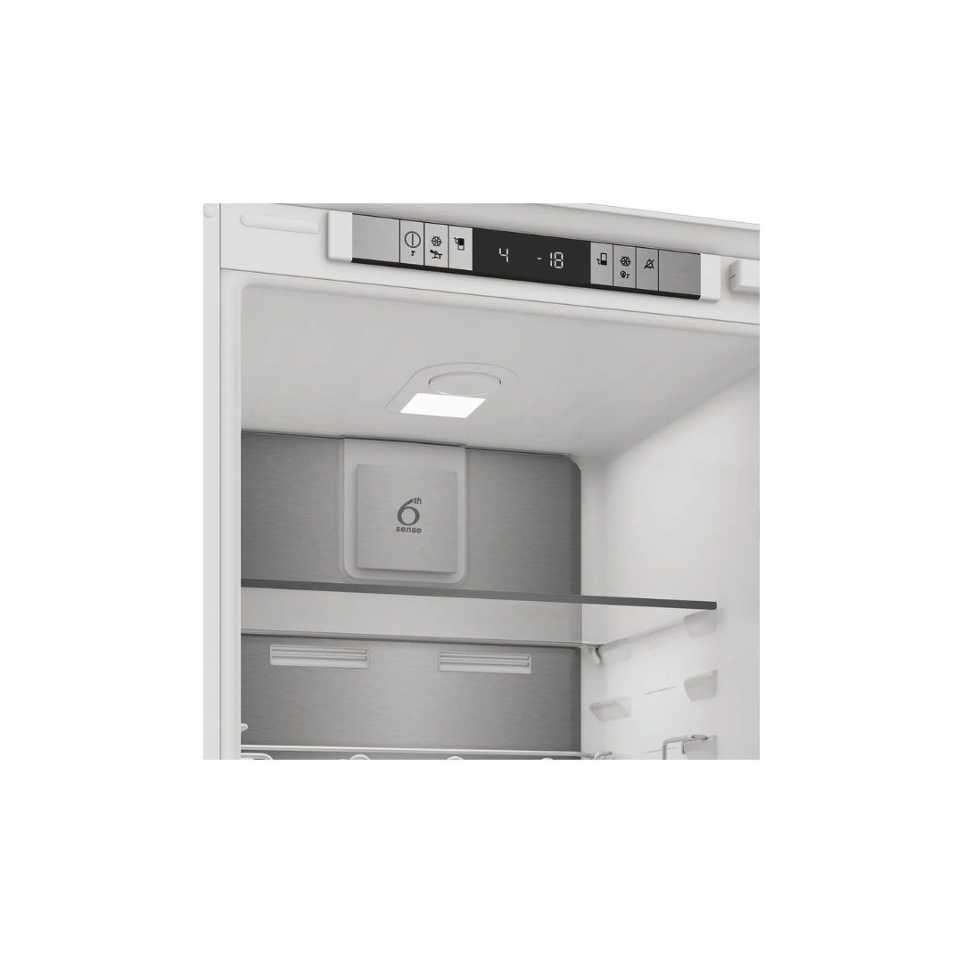 Whirlpool  Built-In Fridge Freezer 284L
