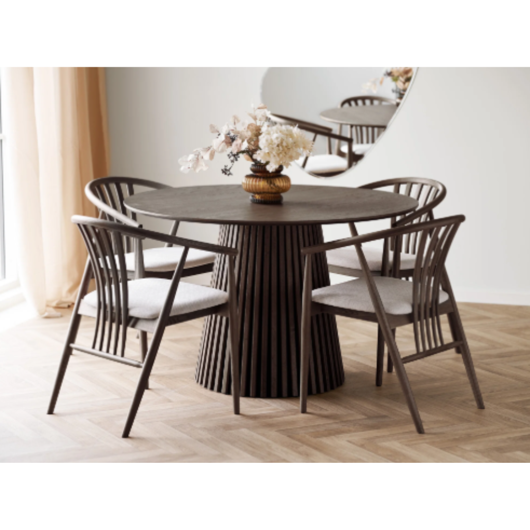 Dining Table Osaka – Smoked Oak Veneer