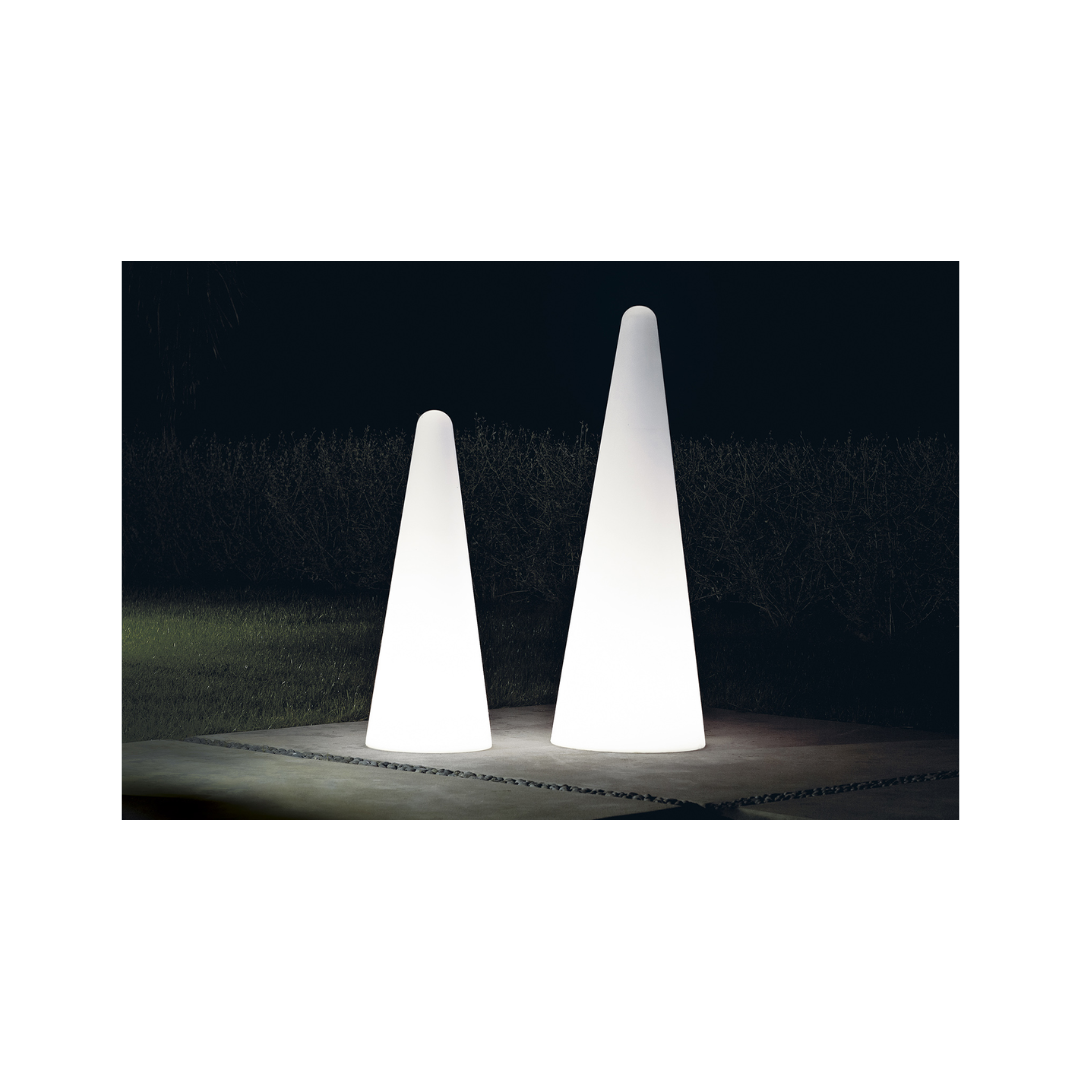 Cono Outdoor Floor Lamp – Light White