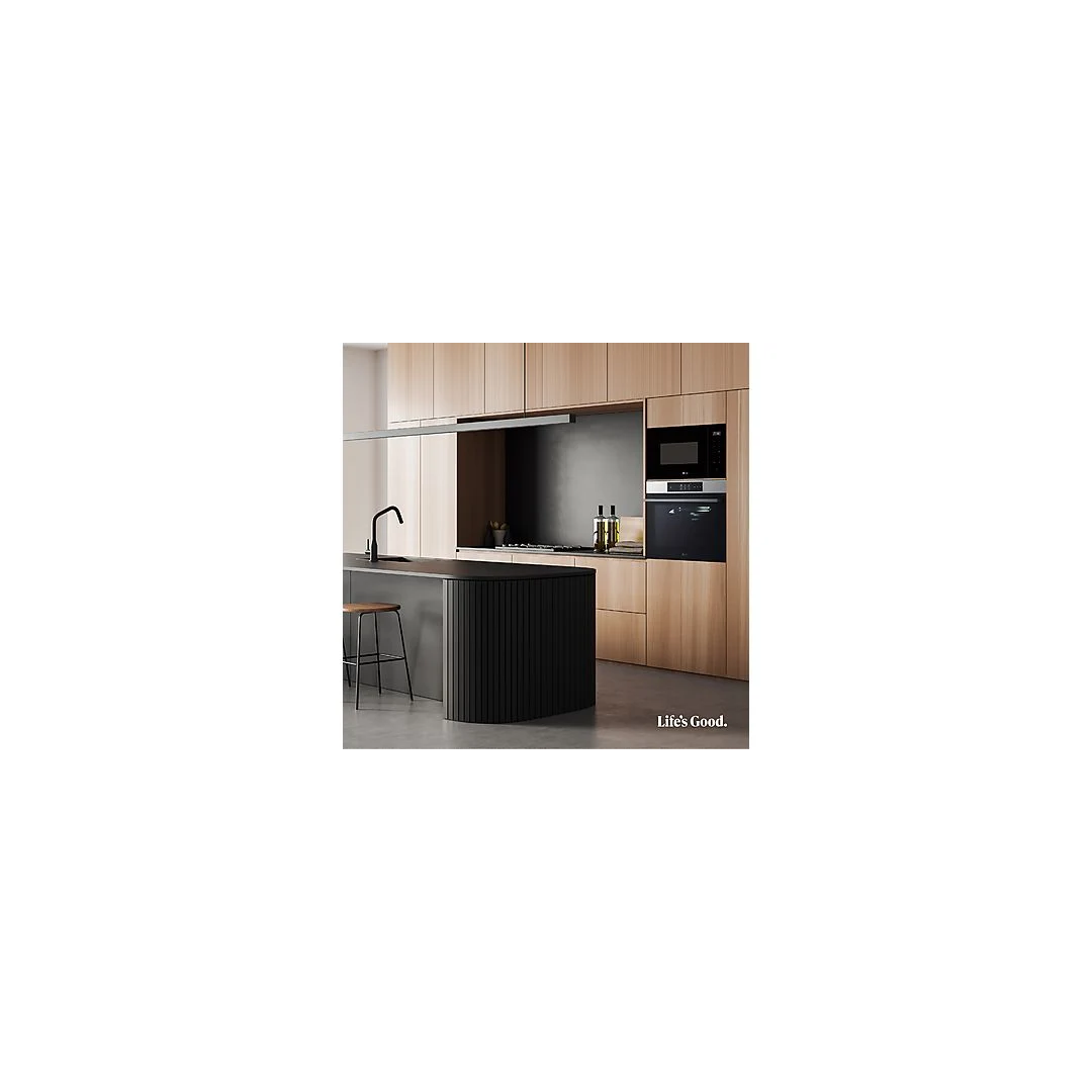 Built-In Oven With ThinQ Air Fry and Air Sous Vide 76L LG InstaView